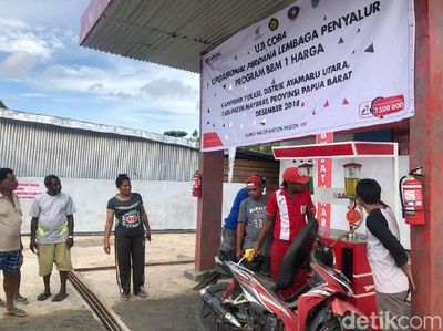 Akhirnya, Harga BBM di Kampung Papua Barat Ini Sama dengan di Jawa