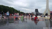 Foto: TMII Mulai Ramai Jelang Malam Tahun Baru