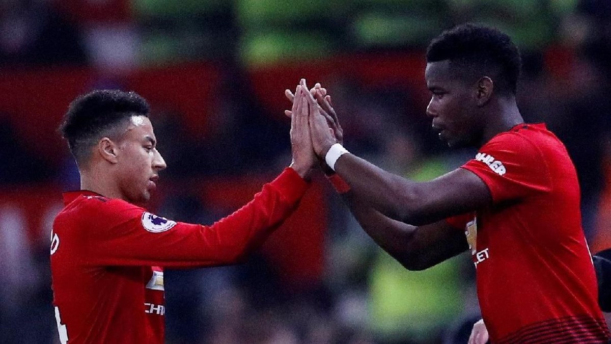 Jesse Lingard menyebut Paul Pogba bersinar karena MU main menyerang. (Foto: Darren Staples/ Reuters)