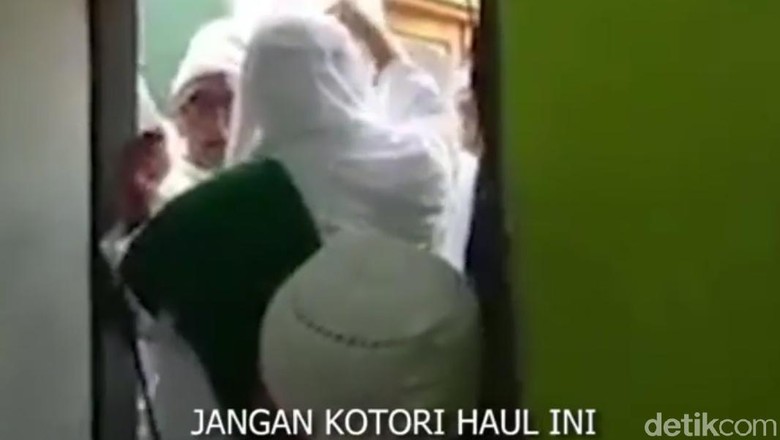 Akankah Peneriak Ganti Presiden Minta Maaf ke Habib Luthfi?