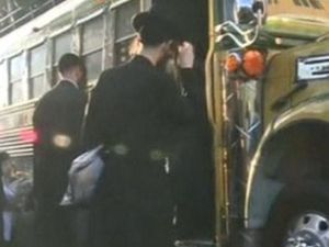 Anggota Sekte Yahudi Dituduh Menculik 2 Bocah di New York