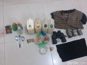 Buru Ali Kalora Cs, Polisi Temukan Bom Lontong hingga Amunisi