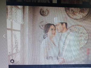 Cieee..Aura Kasih Kini Pajang Foto Pernikahannya dengan Bule Cieee..Aura Kasih Kini Pajang Foto Pernikahannya dengan Bule