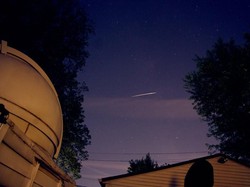 Perusahaan Jepang Ingin Ciptakan Hujan Meteor Buatan