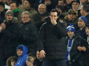 Tendang Botol, Unai Emery Didenda Rp146 Juta