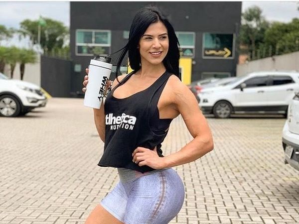 Kenalan dengan Eva, Model Fitness yang Disebut Punya Tubuh Terbaik di Dunia