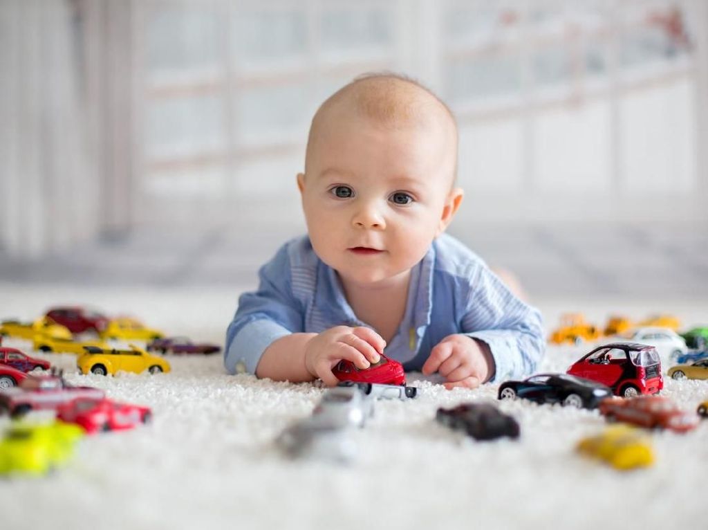 20 Nama Bayi Laki-laki Terinspirasi dari Mobil Mewah 20 Nama Bayi Laki-laki Terinspirasi dari Mobil Mewah