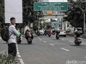 Mobil dan Motor Listrik Bebas dari Ganjil-Genap di Jakarta Mobil dan Motor Listrik Bebas dari Ganjil-Genap di Jakarta