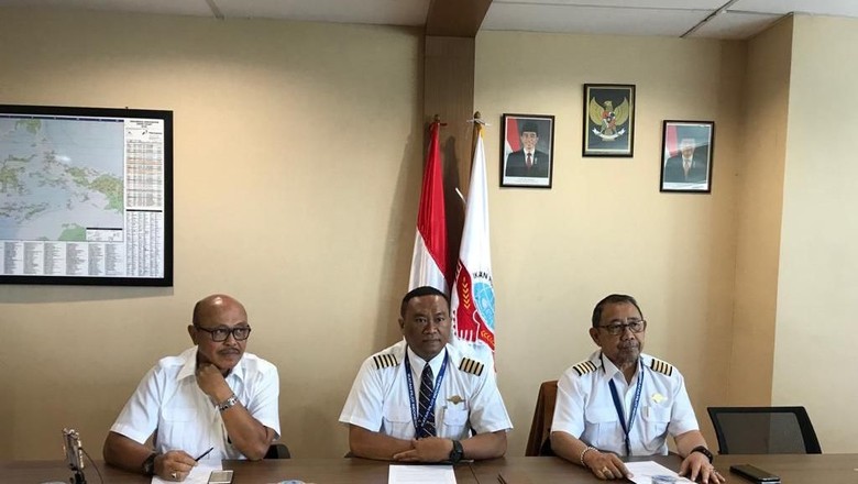 Ikatan Pilot Republic of Indonesia Tanggapi Video Viral Dukungan Pilot ke Prabowo Ikatan Pilot Republic of Indonesia Tanggapi Video Viral Dukungan Pilot ke Prabowo