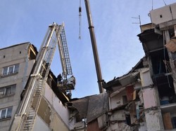 Korban Tewas Apartemen Ambruk di Rusia Jadi 18 Orang, 23 Hilang