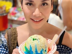 Liburan ke Hawaii, BCL dan Ashraf Sinclair Mampir ke Gerai Es Serut Legendaris