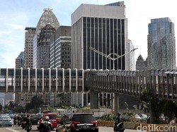 Warga Tak Sabar Jajal JPO Sudirman yang Instagramable