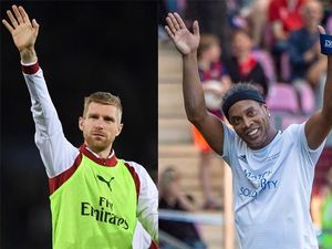 Deretan Pesepakbola yang Gantung Sepatu di Tahun 2018 Deretan Pesepakbola yang Gantung Sepatu di Tahun 2018