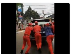 Mobil Sejuta Umat Wajah Baru, Honda CR-V Menteri Agama Mogok