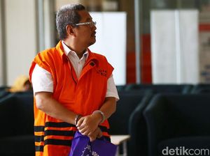 ICW Dukung KPK Borgol Tahanan Korupsi: Maling Ayam Saja Diborgol