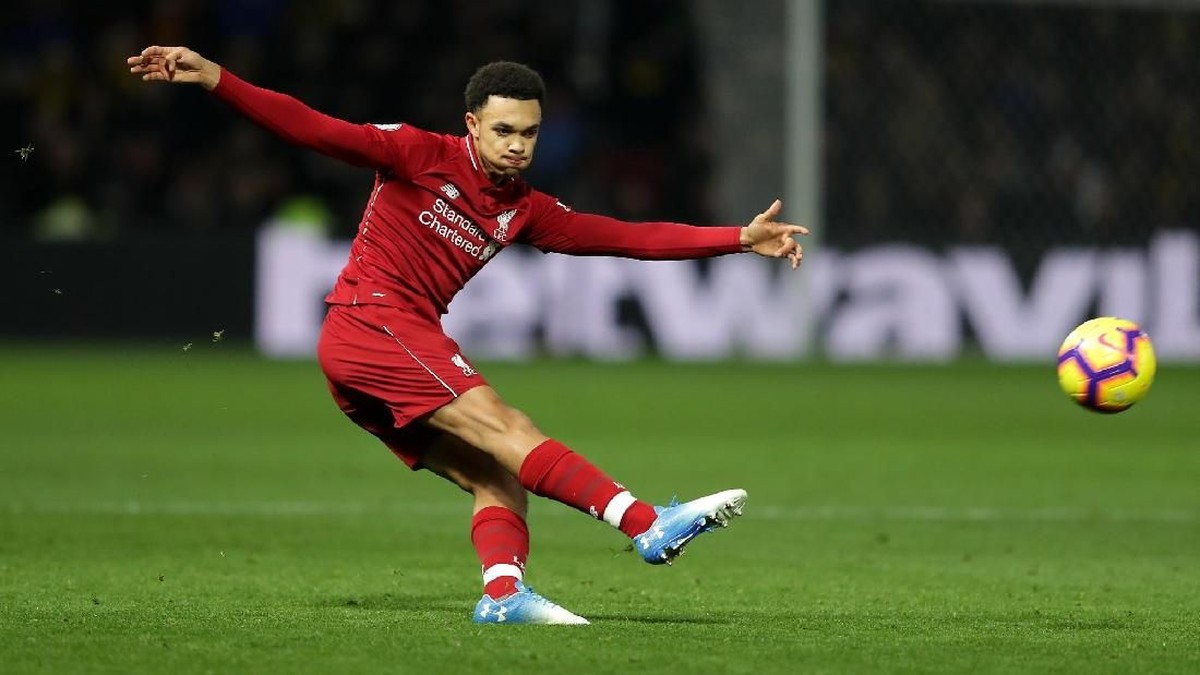 Trent Alexander-Arnold dinilai mempunyai kemampuan setara Kevin De bruyne. (Foto: Getty Images/Richard Heathcote)