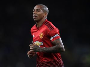Ashley Young Masih Lanjut di MU Musim Depan