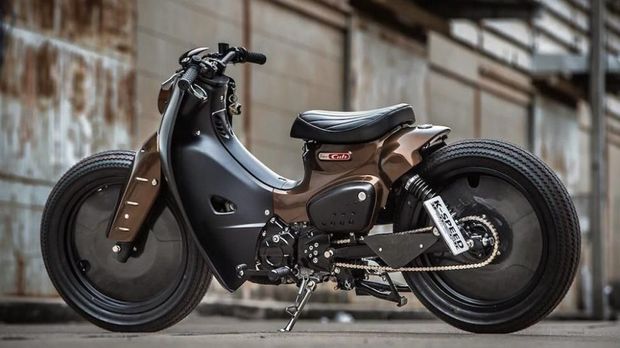Honda Super Cub diperkuat jantung penggerak 109 cc empat langkah silinder tunggal.