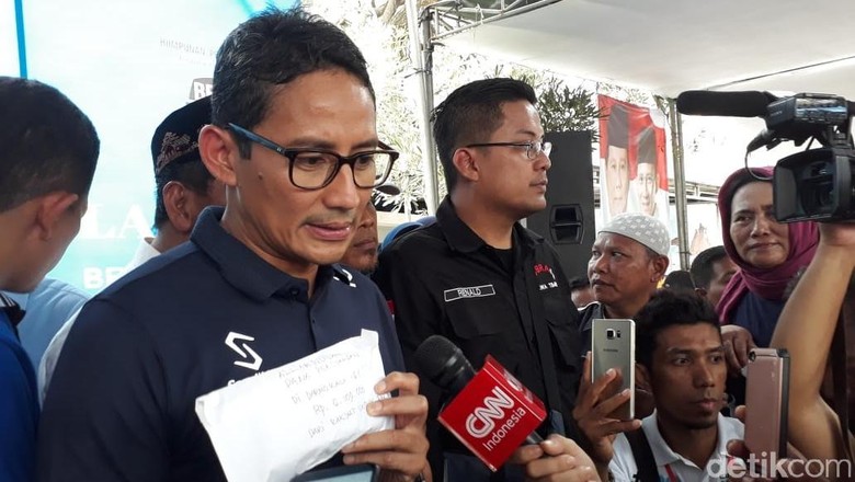 Sandi Disawer Pendukungnya di Surabaya Rp 6,1 Juta