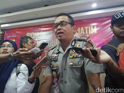 Polisi Tak Mau Buka Foto Rian yang Pakai Jasa Vanessa Angel