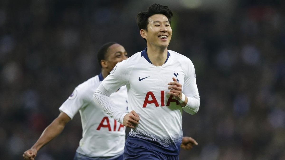 Son Heung-min bakal absen di leg pertama semifinal Liga Champions. (Foto: Henry Browne/Getty Images)