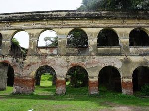 Benteng Kuno di Ngawi yang Cocok Buat Prewedding