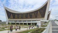 Foto: Masjid Tanpa Kubah yang Tahan Gempa
