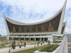 Foto: Masjid Tanpa Kubah yang Tahan Gempa