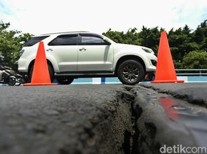 Flyover Kemayoran Renggang, Aman Dilewati Nggak Ya? Flyover Kemayoran Renggang, Aman Dilewati Nggak Ya?