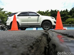 Hati-hati! Flyover Kemayoran Mengalami Perenggangan