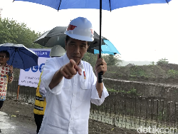 Siasat Pemerintah Atur Ojek Online Lewat Permenhub