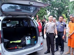 Penampakan Mobil yang Dipakai Suami Angkut Mayat Nita Jong