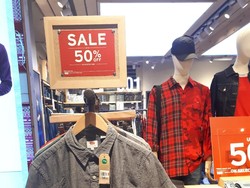 Levis Diskon Hingga 50%, T-shirt Mulai dari Rp 200 Ribuan