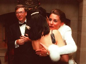 Bill Gates-Melinda Sudah 25 Tahun Nikah, Mesranya Tak Berubah