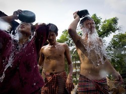 Cara-cara Unik Detoks Narkoba: Direbus Hidup-hidup Sampai Cuci Usus