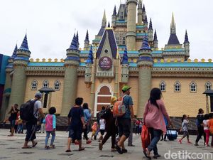 Tiket Wisata Surabaya, Ada Atlantis Land hingga KBS Tiket Wisata Surabaya, Ada Atlantis Land hingga KBS