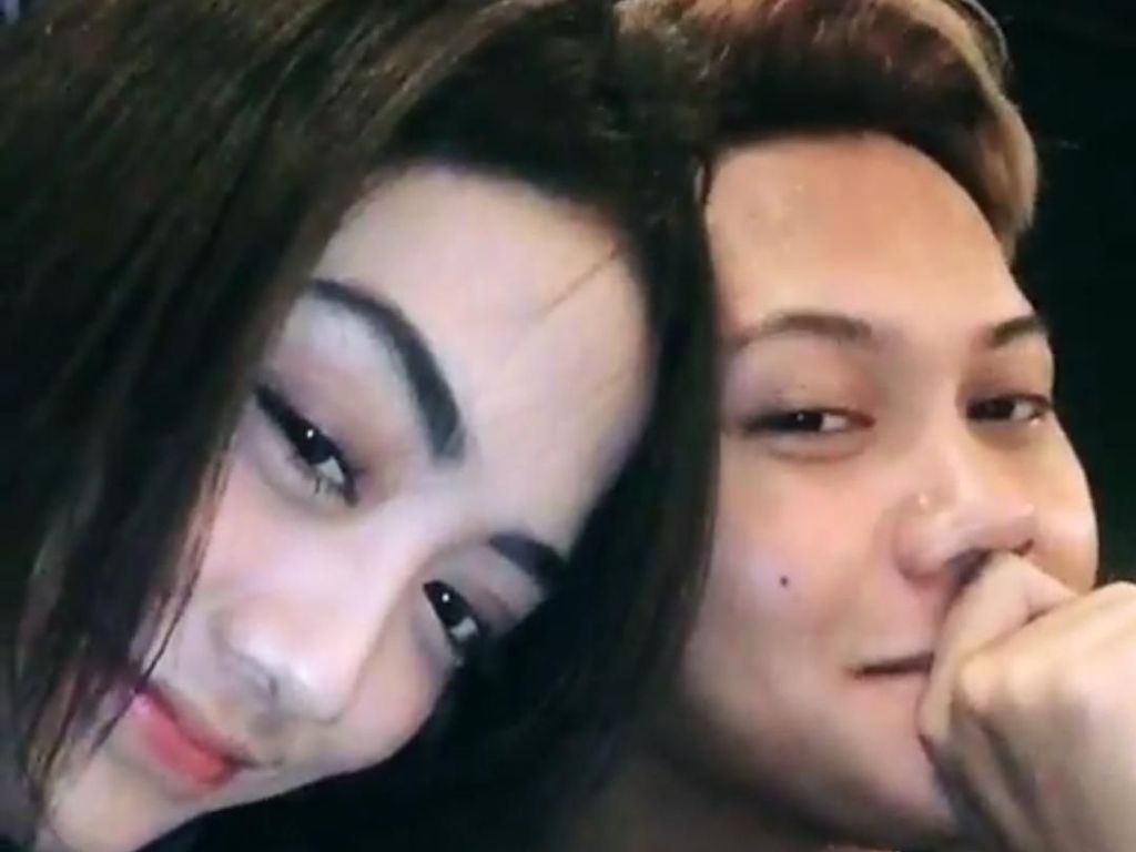 Pacar Punya Kembaran, Ternyata Rizky Febian Sempat Susah Membedakan Pacar Punya Kembaran, Ternyata Rizky Febian Sempat Susah Membedakan