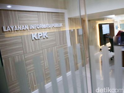 Mengintip Ruang Call Center KPK