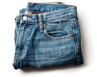 Ada Harga Ada Rupa, Ini 5 Perbedaan Jeans Murah dan Mahal