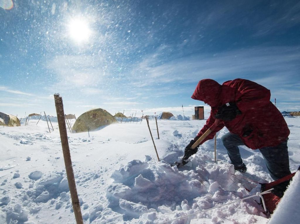 Menguak Rahasia Danau Perawan di Kedalaman Antartika Menguak Rahasia Danau Perawan di Kedalaman Antartika