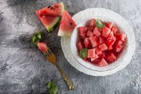 Rutin Makan 9 Buah yang Segar Manis Ini Bisa Bikin Kulit Mulus dan Kencang