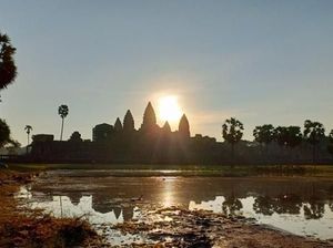 Angkor Wat dan Keunikan Kamboja yang Wajib Dikunjungi Angkor Wat dan Keunikan Kamboja yang Wajib Dikunjungi