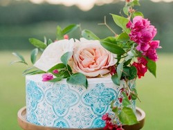 Kesal Kue Pengantin Dibuat Dari Styrofoam, Pengantin Ini Penjarakan Jasa Katering