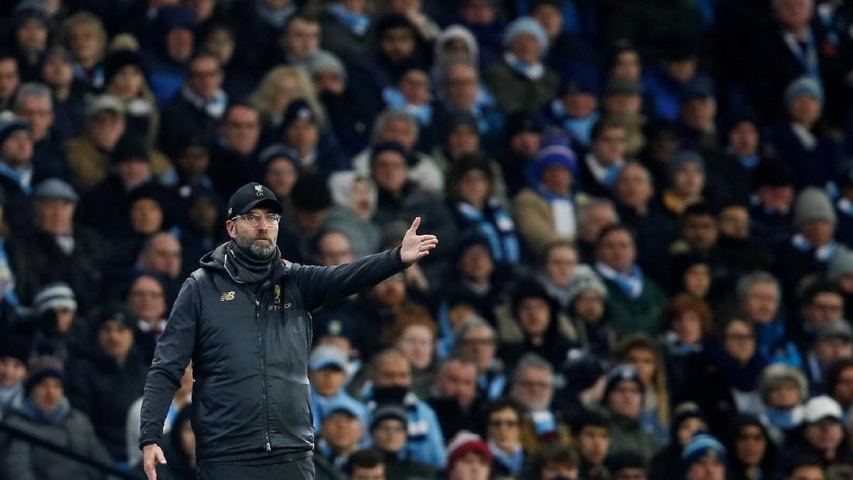 Juergen Klopp saat mendampingi Liverpool di sisi lapoangan. (Foto: Jason Cairnduff/Reuters)