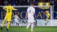 Memasuki babak kedua Villarreal mengejar ketertinggalan dengan gol Cazorla di menit ke-82.