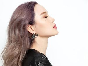 5 Tren Rambut 2019, Warna Ungu Lilac Hingga Poni Bayi 5 Tren Rambut 2019, Warna Ungu Lilac Hingga Poni Bayi