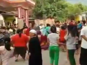 Beredar Video Sebar Duit Disebut di Probolinggo, Polisi: Tidak Benar