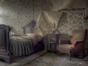 Ditinggalkan Puluhan Tahun di Rumah Kosong, Makanan Ini Masih Awet