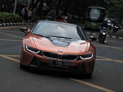 Si Jago Ngebut Bertenaga Listrik Keliling Jakarta
