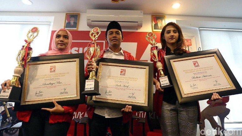 Dipolisikan soal Kebohongan Award, PSI: Balas dengan Kreativitas Dong